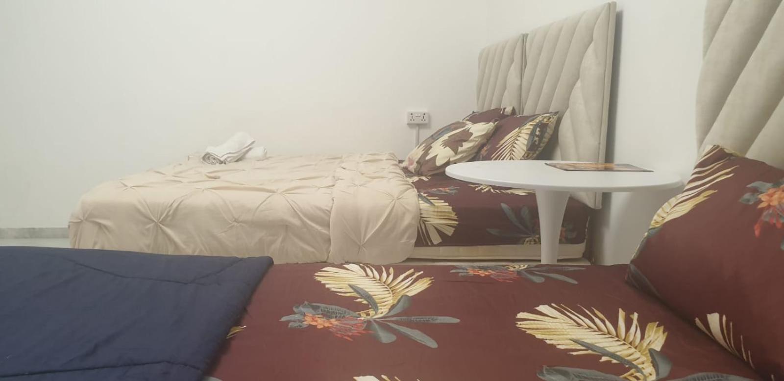 International Abu-Dhabi Hostel Villa Abu Dhabi Luaran gambar