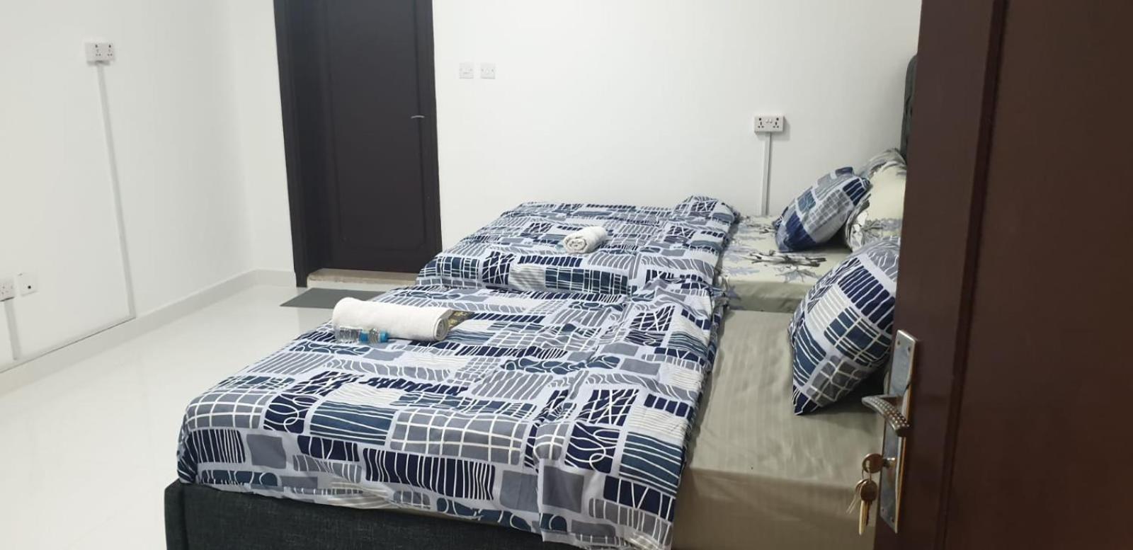 International Abu-Dhabi Hostel Villa Abu Dhabi Luaran gambar